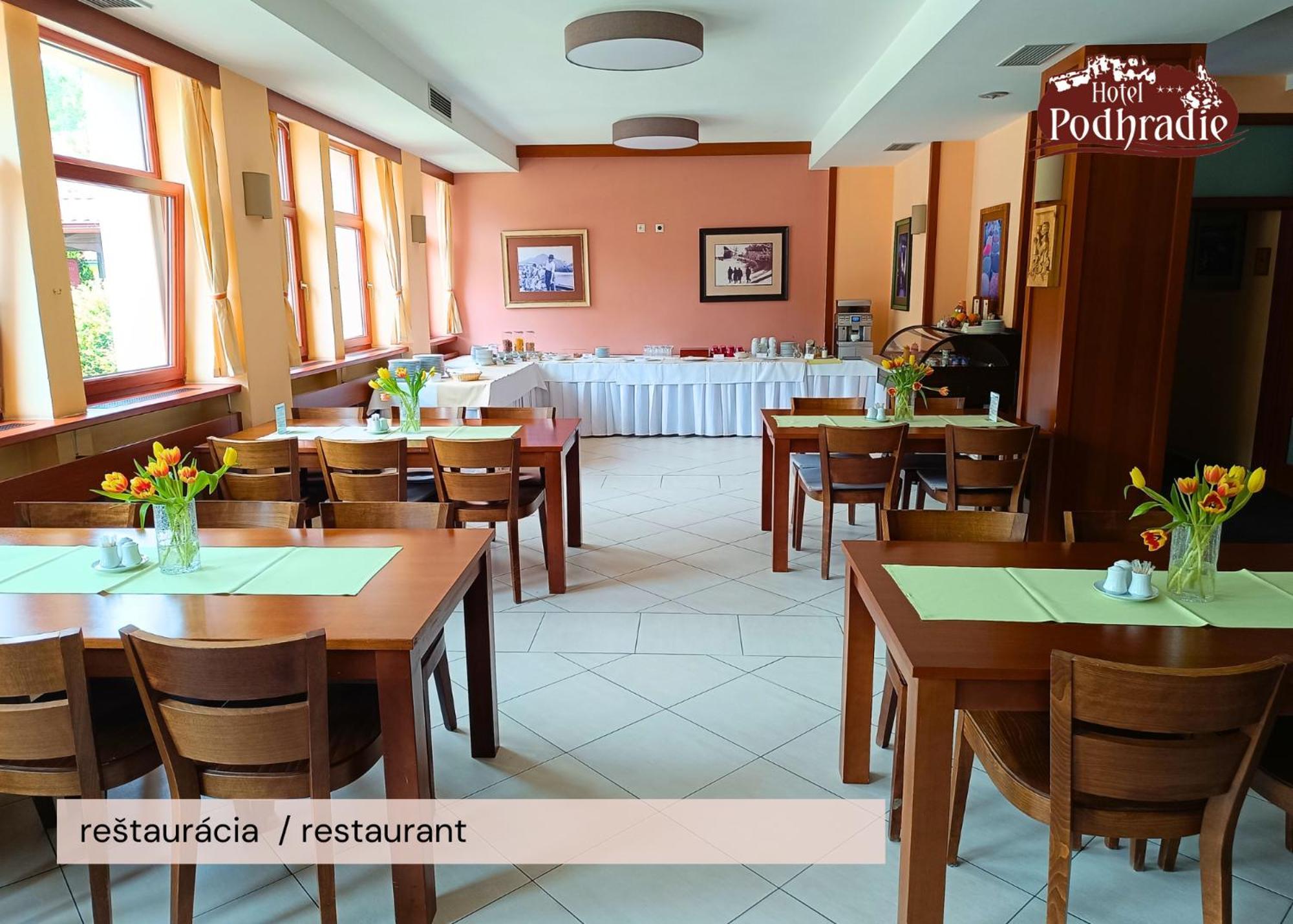 Hotel Podhradie Поважска-Бистрица Экстерьер фото
