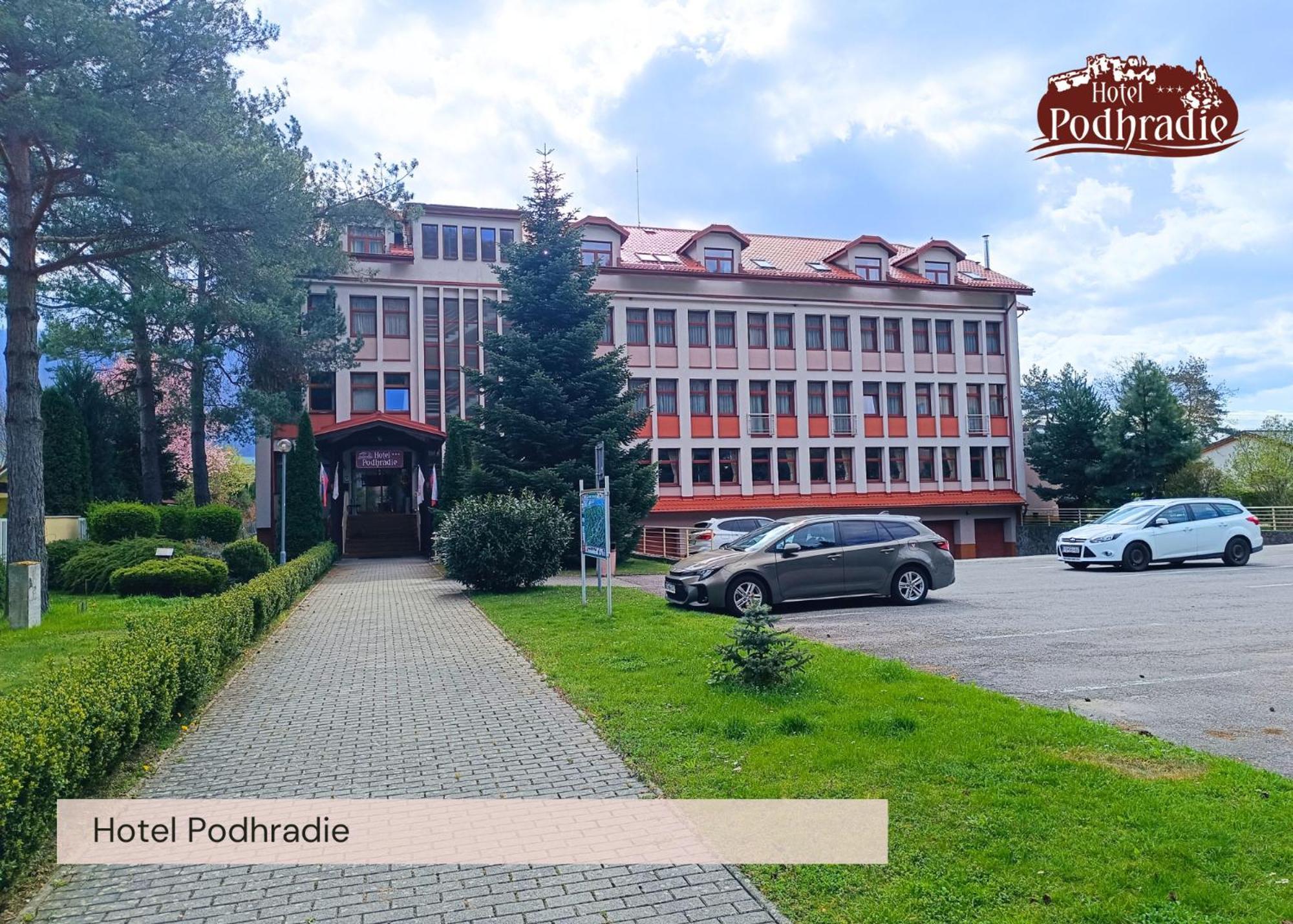 Hotel Podhradie Поважска-Бистрица Экстерьер фото