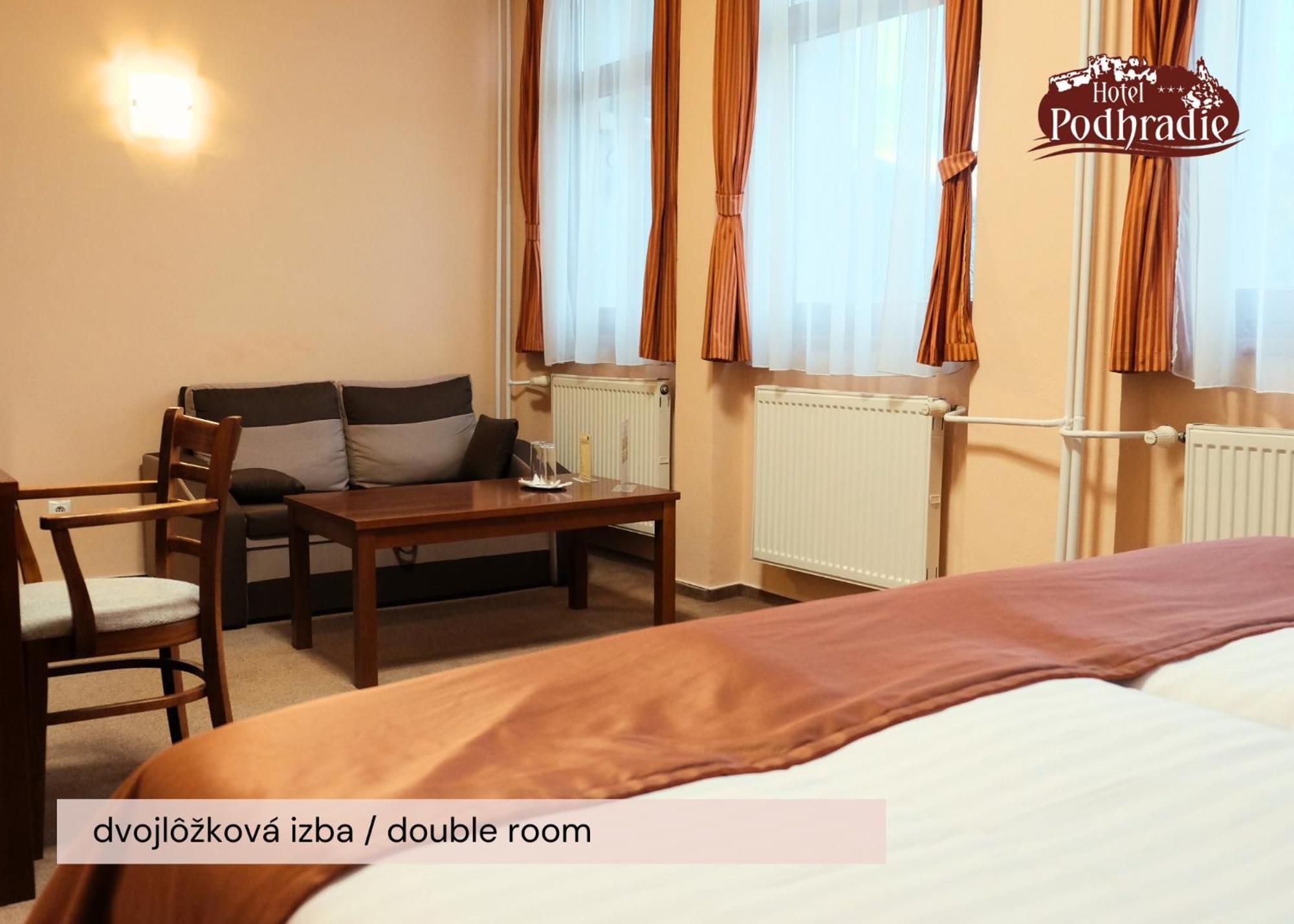 Hotel Podhradie Поважска-Бистрица Экстерьер фото